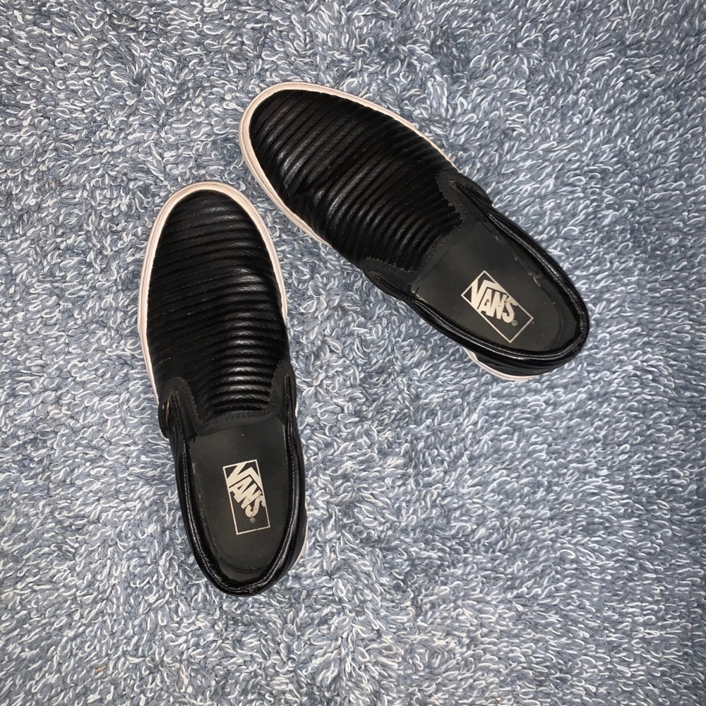 Vans Black Leather Ribbed